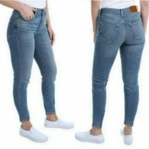 NWT Frye Skinny Jeans